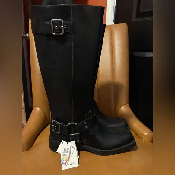 Pull&Bear Black Moto Boots - Picture 3 of 4